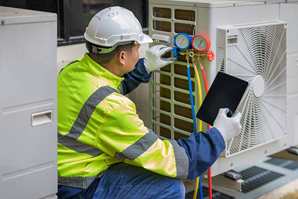 Professional Hvac Installation technician working in Peachland, NC